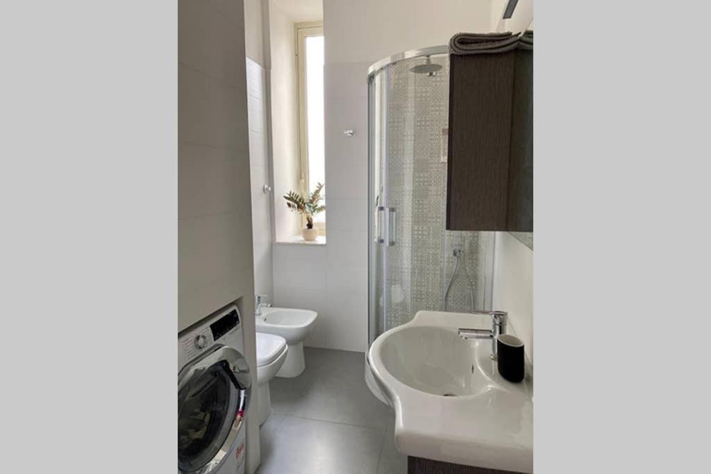 Central Modern Apartment Rome -Locazione Turistica- ภายนอก รูปภาพ